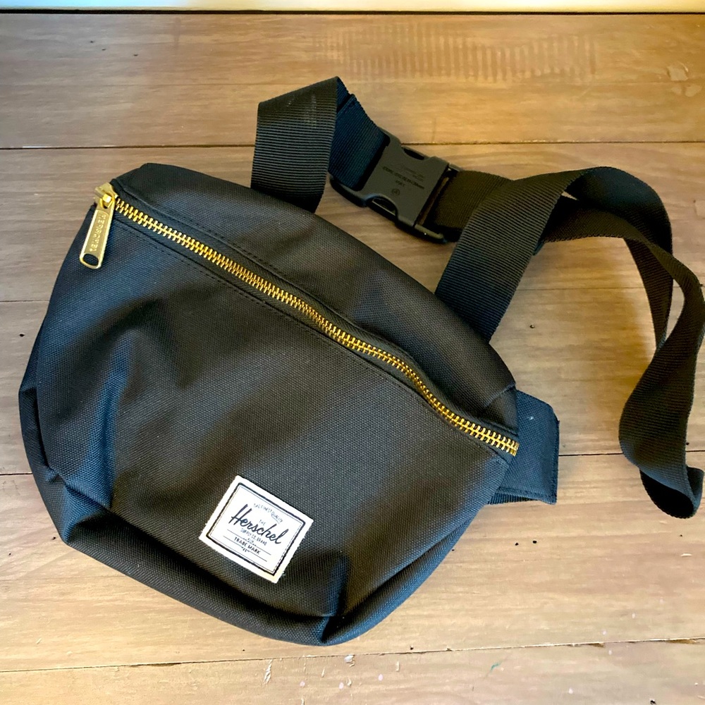 Like New Herschel Belt Bag/Fanny Pack